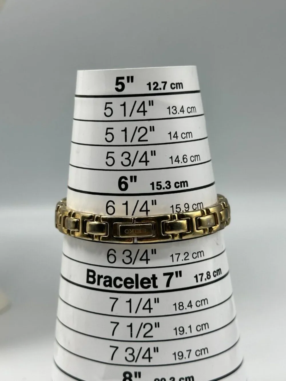 Seiko Watch Women Gold Tone Black Dial Oval Dial 1N01-0CS0 New Battery 6.75